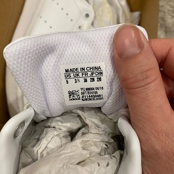 Chanel sneakers AUTHENTIC - Picture 8 of 9